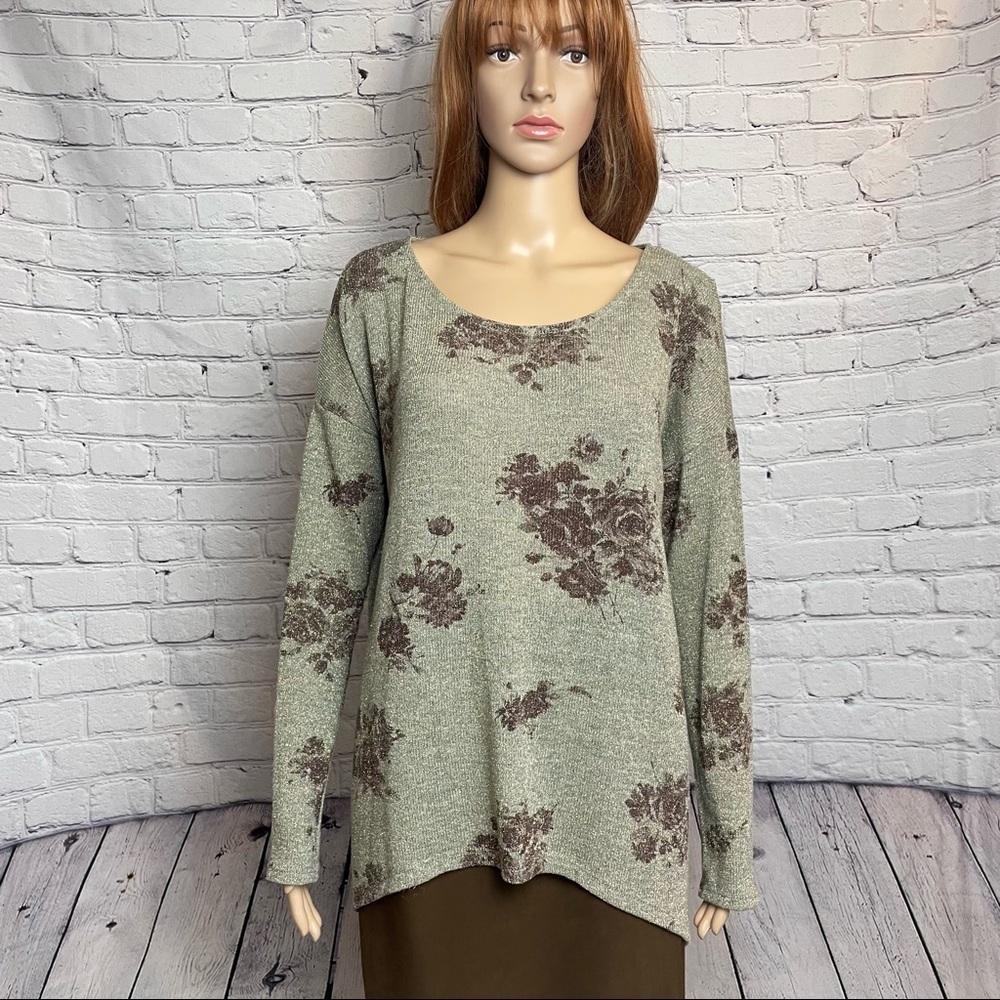 Lush Sparkle Floral Sweater Tunic With Back Sheer Panel Size M